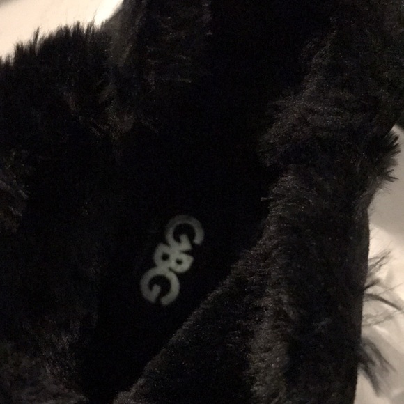 BOGO Sale 🔥 New in Box GBG GUESS BOOTIES - Picture 12 of 13